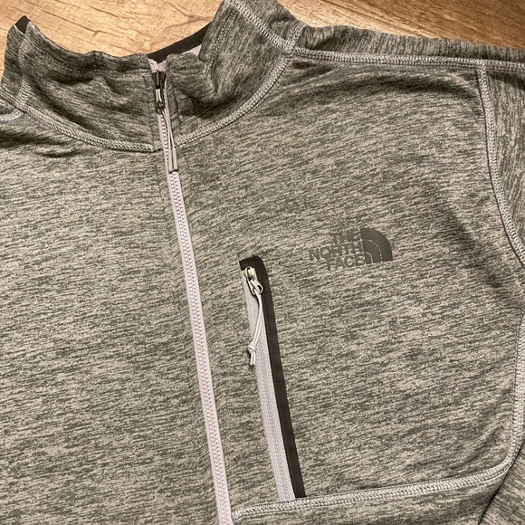 The North Face Zipper Pullover - Picture 6 of 8